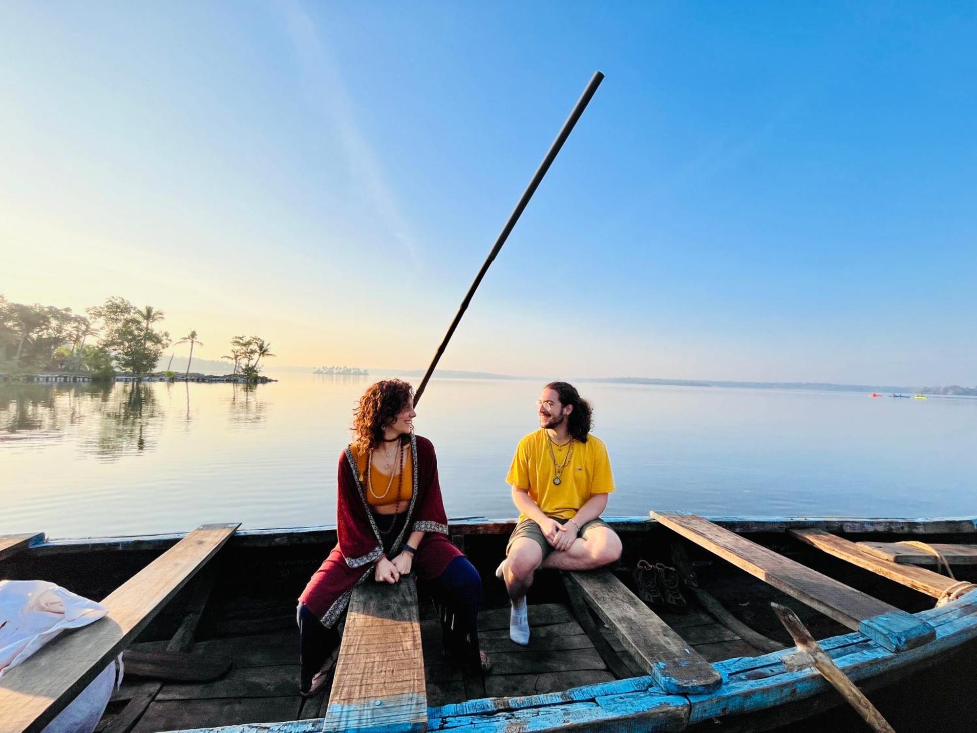 Riverrootsstays Homestay Mundrothuruth
