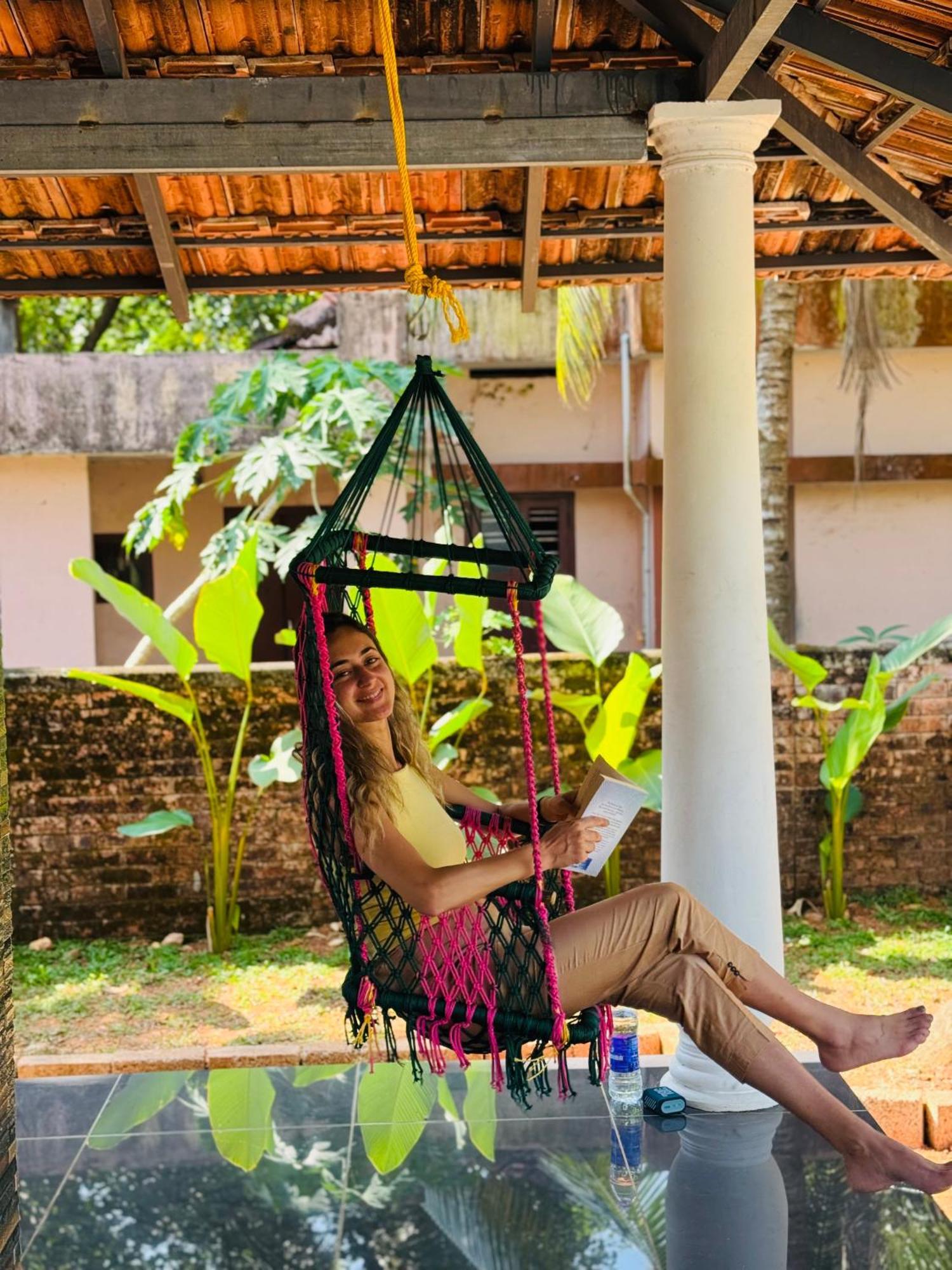 Riverrootsstays Homestay Mundrothuruth