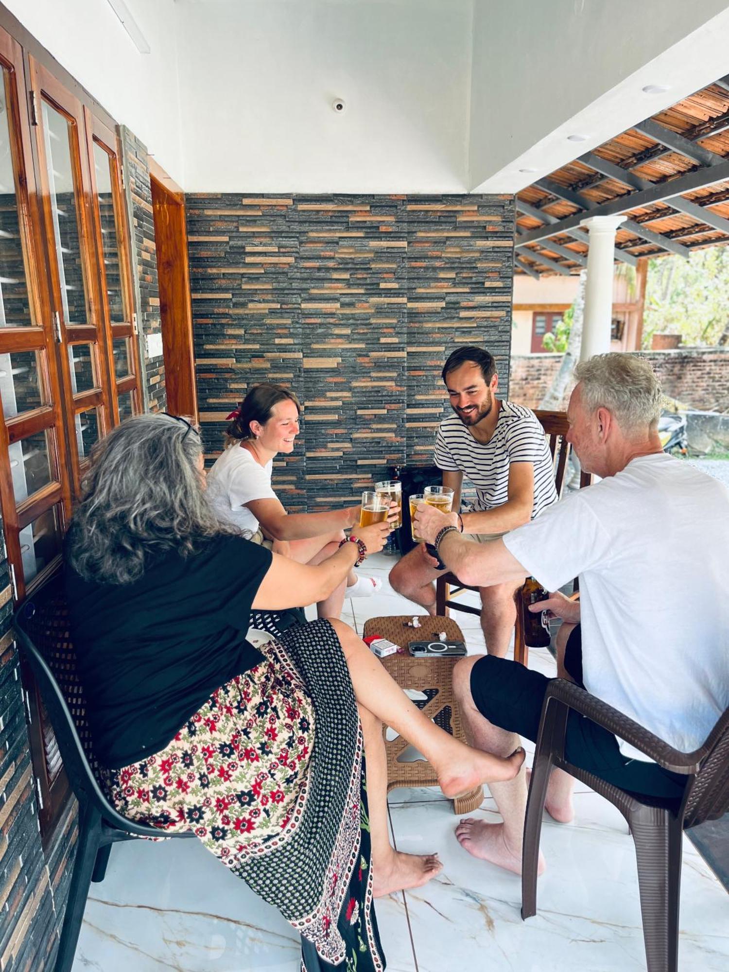 Riverrootsstays Homestay Mundrothuruth