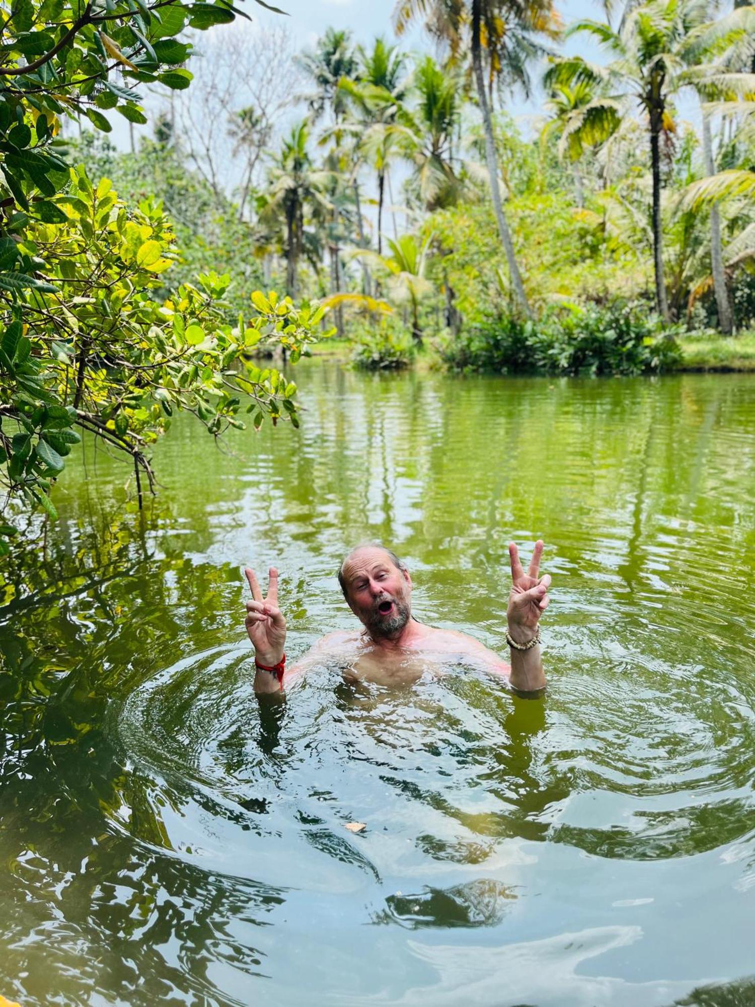 Homestay Riverrootsstays *